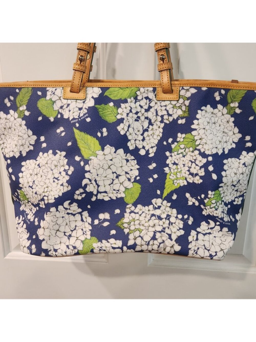 Dooney & Bourke Hydrangea Tote Hand Bag Large Zip Closure Blue and White Shopper - Picture 6 of 10